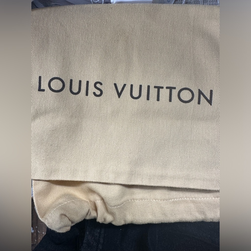 authentic louis vuitton duster bag